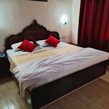 The Eminence Resort & Gym Solan Exterior foto
