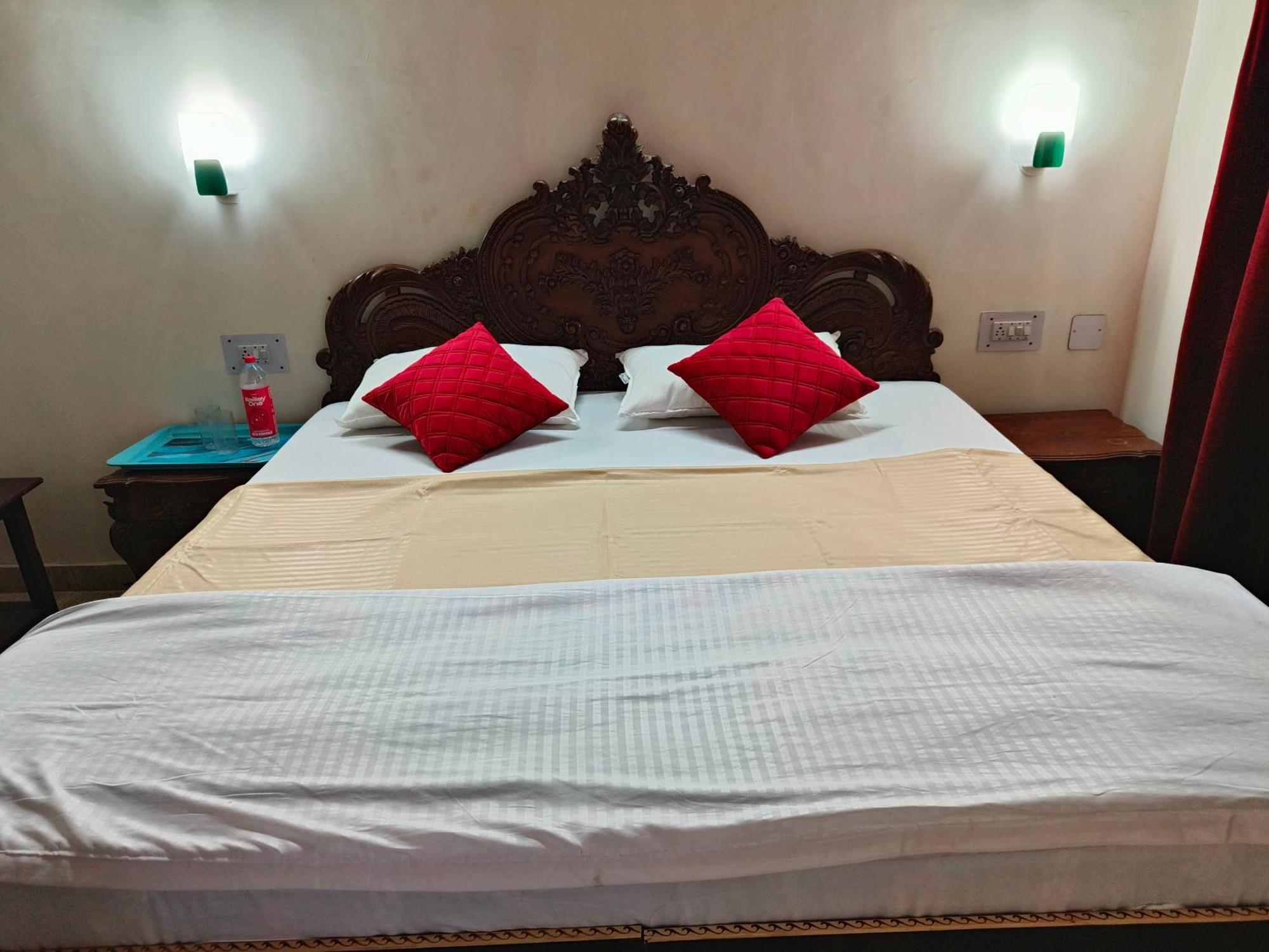 The Eminence Resort & Gym Solan Exterior foto